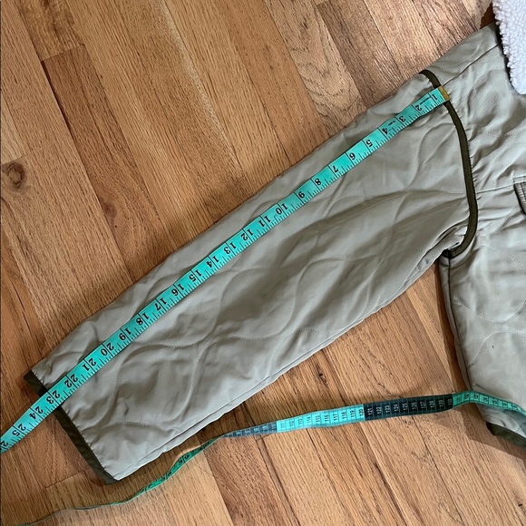 Anthropologie Green Quilted Jacket W/ Removable Sherpa Collar Sz M - Picture 9 of 11